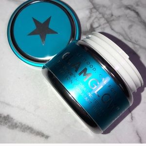 Glam glow thirsty mud mask new